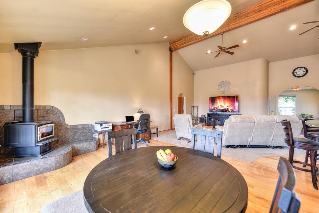 Detail Gallery Image 21 of 82 For 850 Gentry Ln, Colfax,  CA 95713 - 4 Beds | 2 Baths