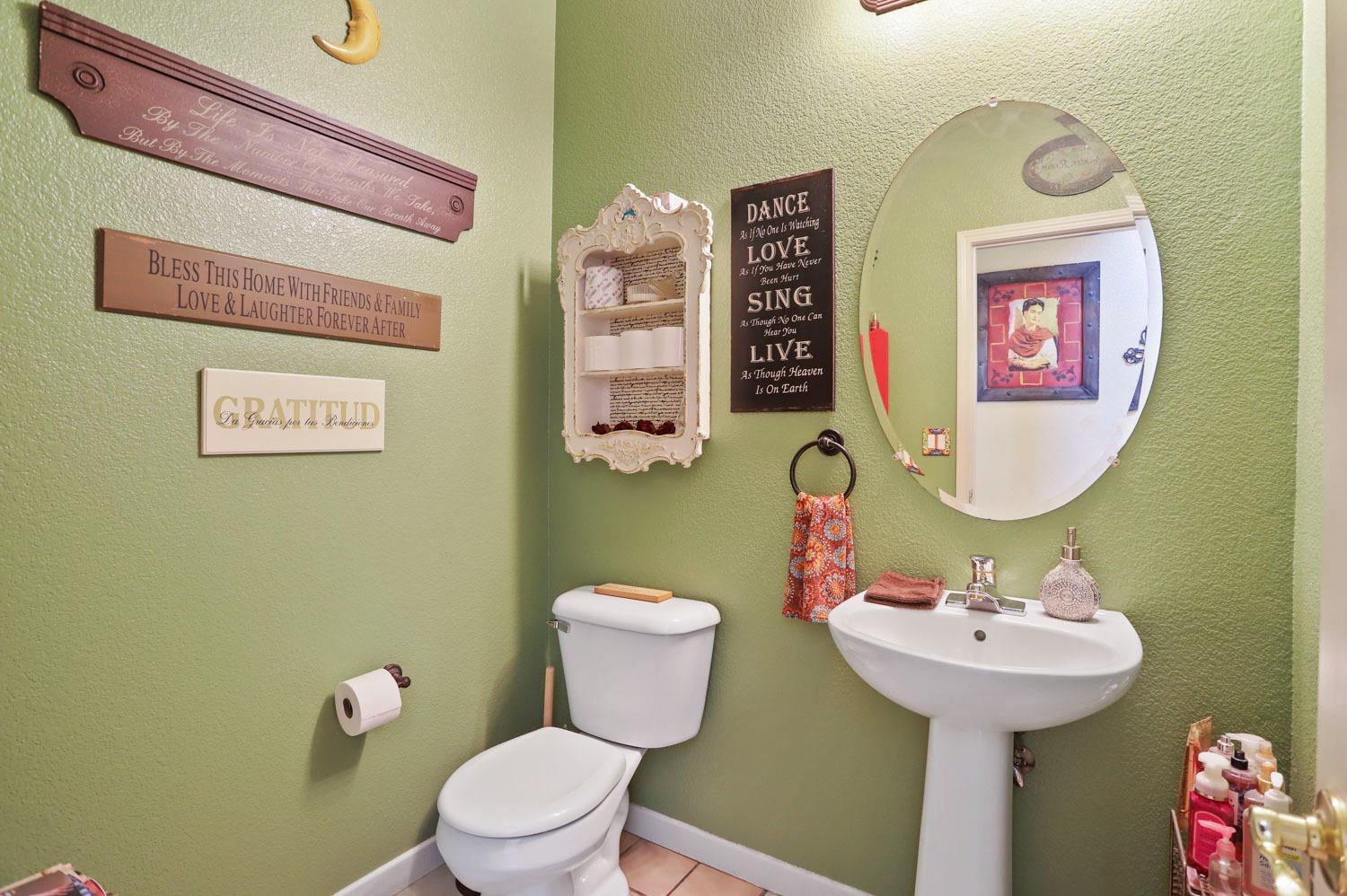 Detail Gallery Image 12 of 24 For 8409 Townshend Ct, Stockton,  CA 95212 - 3 Beds | 2/1 Baths