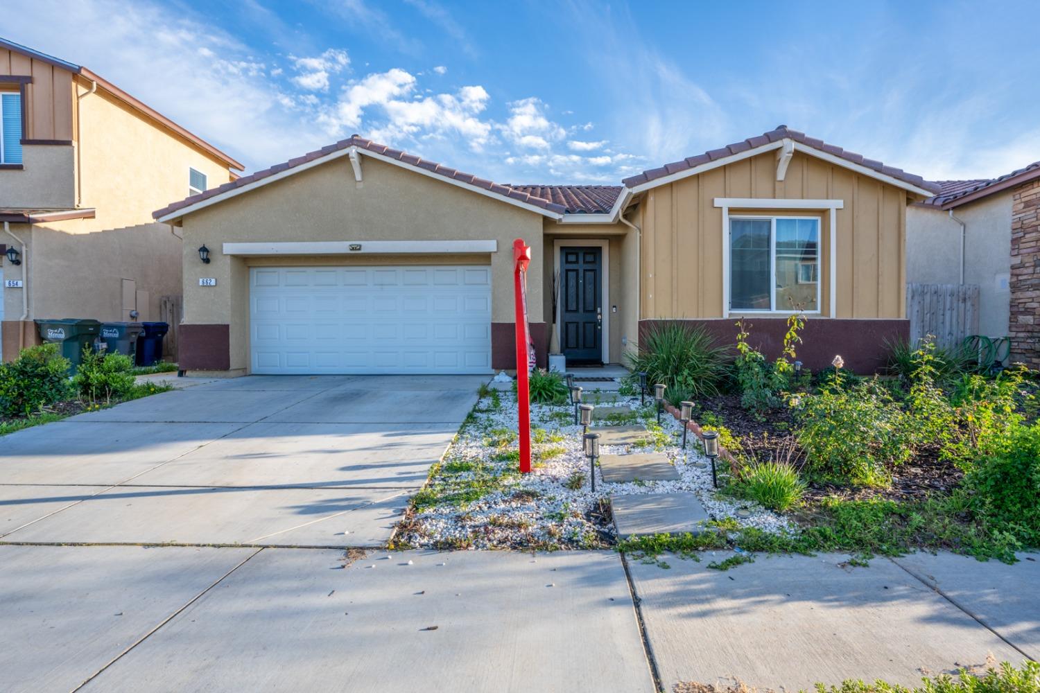 Photo of 662 Andrea Dr in Merced, CA