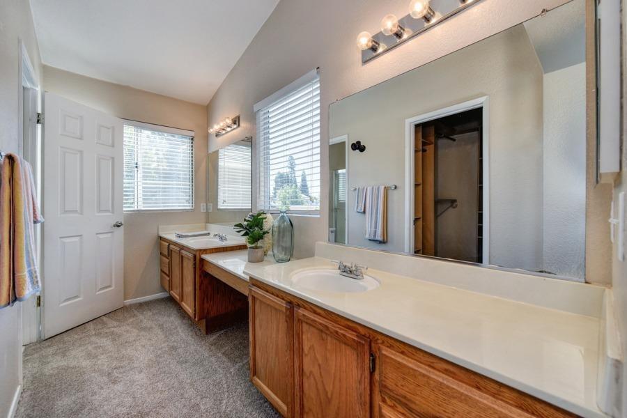 Detail Gallery Image 25 of 39 For 114 Oxburough Dr, Folsom,  CA 95630 - 4 Beds | 2/1 Baths