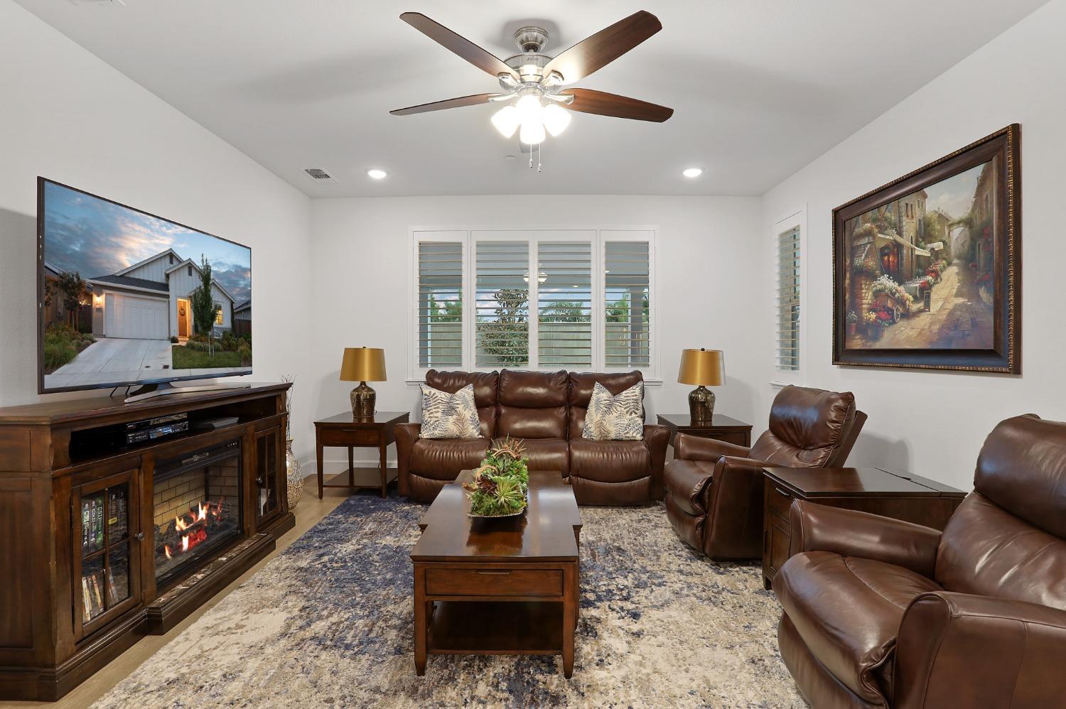Detail Gallery Image 21 of 89 For 1004 Camborne Dr, Manteca,  CA 95336 - 2 Beds | 2/1 Baths