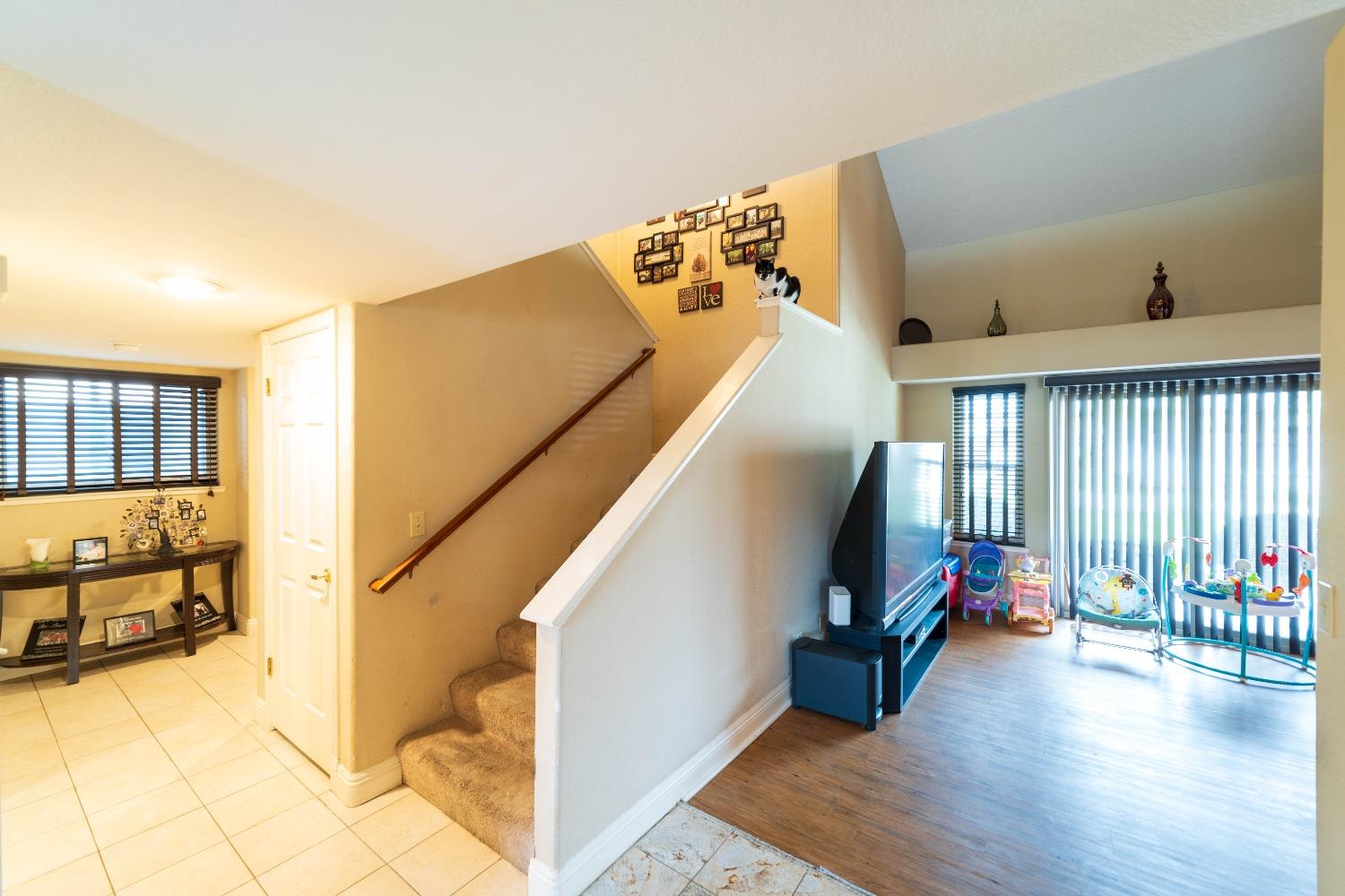 Detail Gallery Image 21 of 35 For 947 Snowgoose Ln, Manteca,  CA 95337 - 4 Beds | 2/1 Baths
