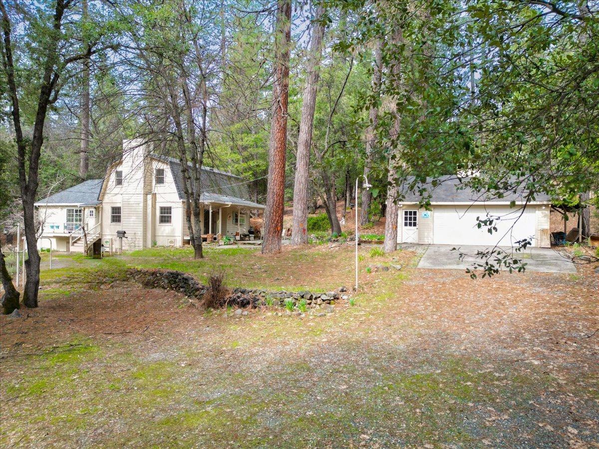 Photo of 11526 Wilson Rd in Grass Valley, CA