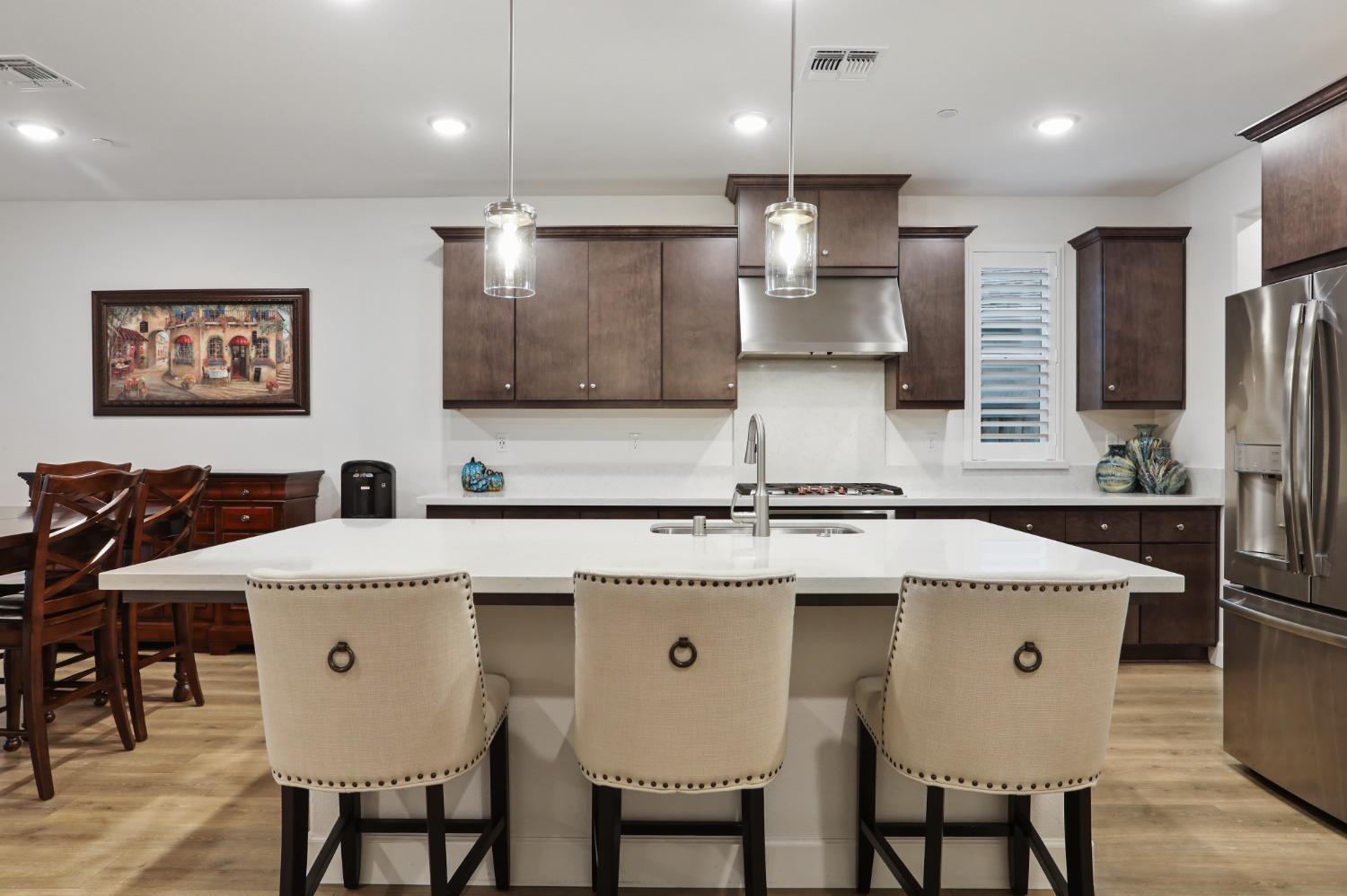 Detail Gallery Image 11 of 89 For 1004 Camborne Dr, Manteca,  CA 95336 - 2 Beds | 2/1 Baths