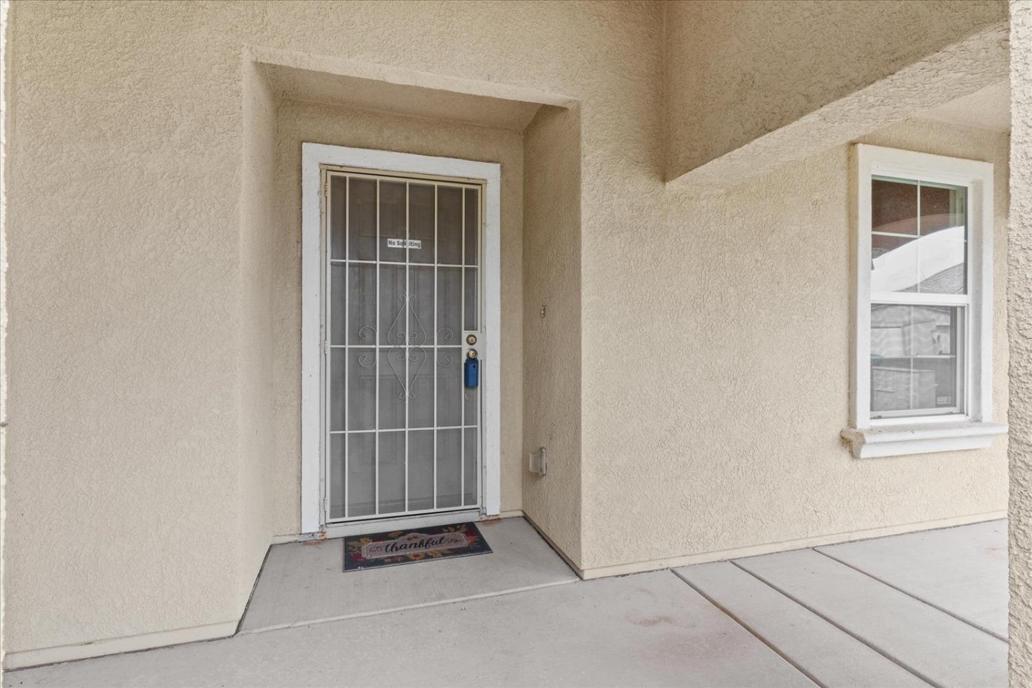 Detail Gallery Image 6 of 45 For 1631 Stepney Way, Plumas Lake,  CA 95961 - 3 Beds | 2 Baths