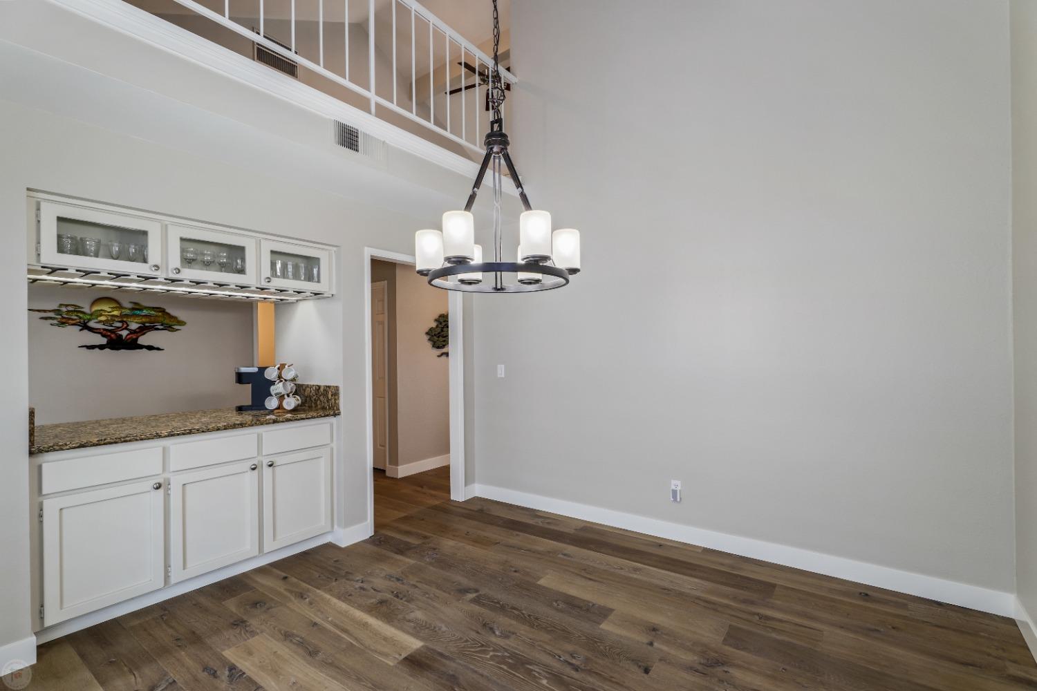Detail Gallery Image 14 of 61 For 231 Leveland #E,  Modesto,  CA 95350 - 2 Beds | 2 Baths