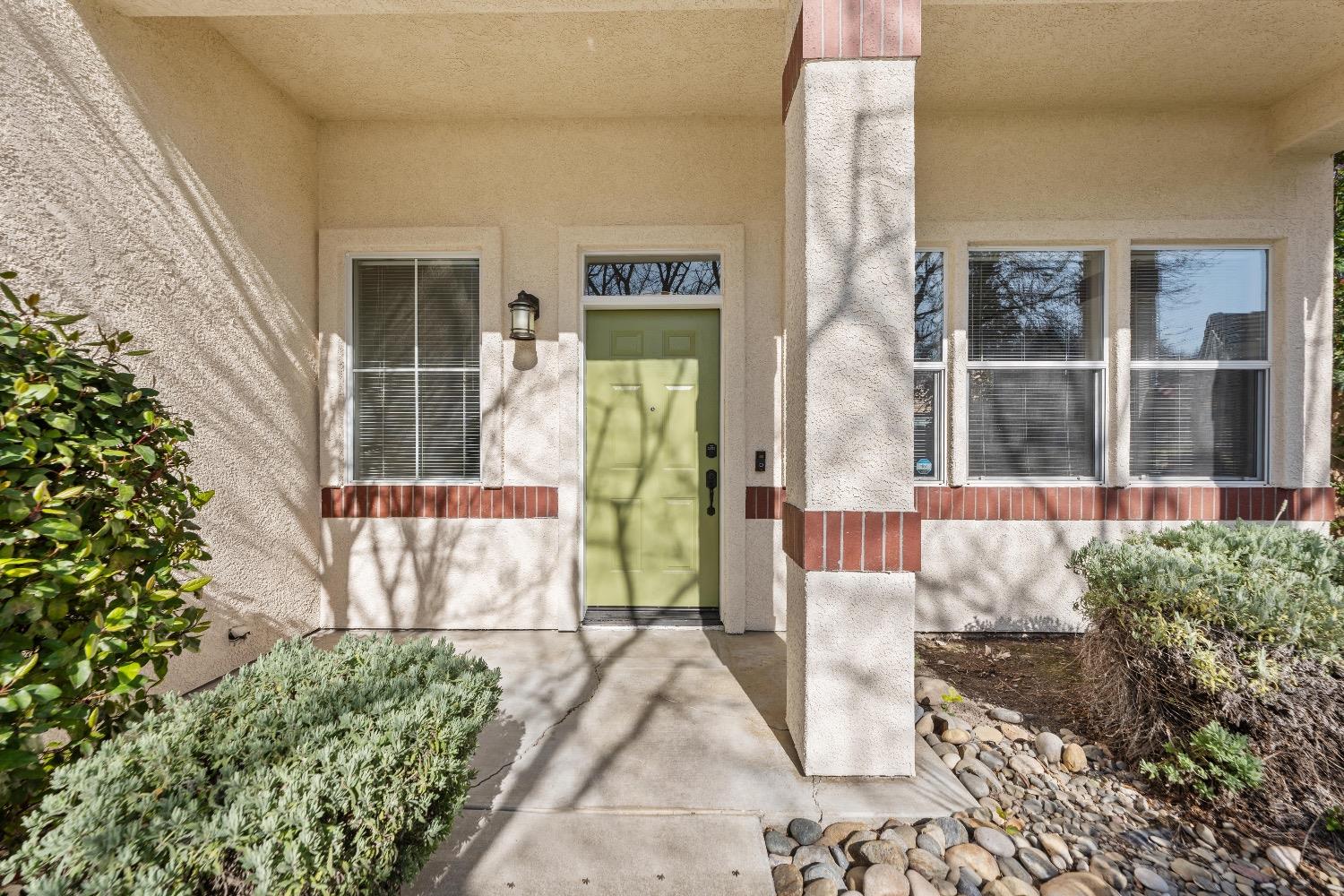 Detail Gallery Image 3 of 51 For 4330 Chariot Ct, Stockton,  CA 95219 - 3 Beds | 2/1 Baths