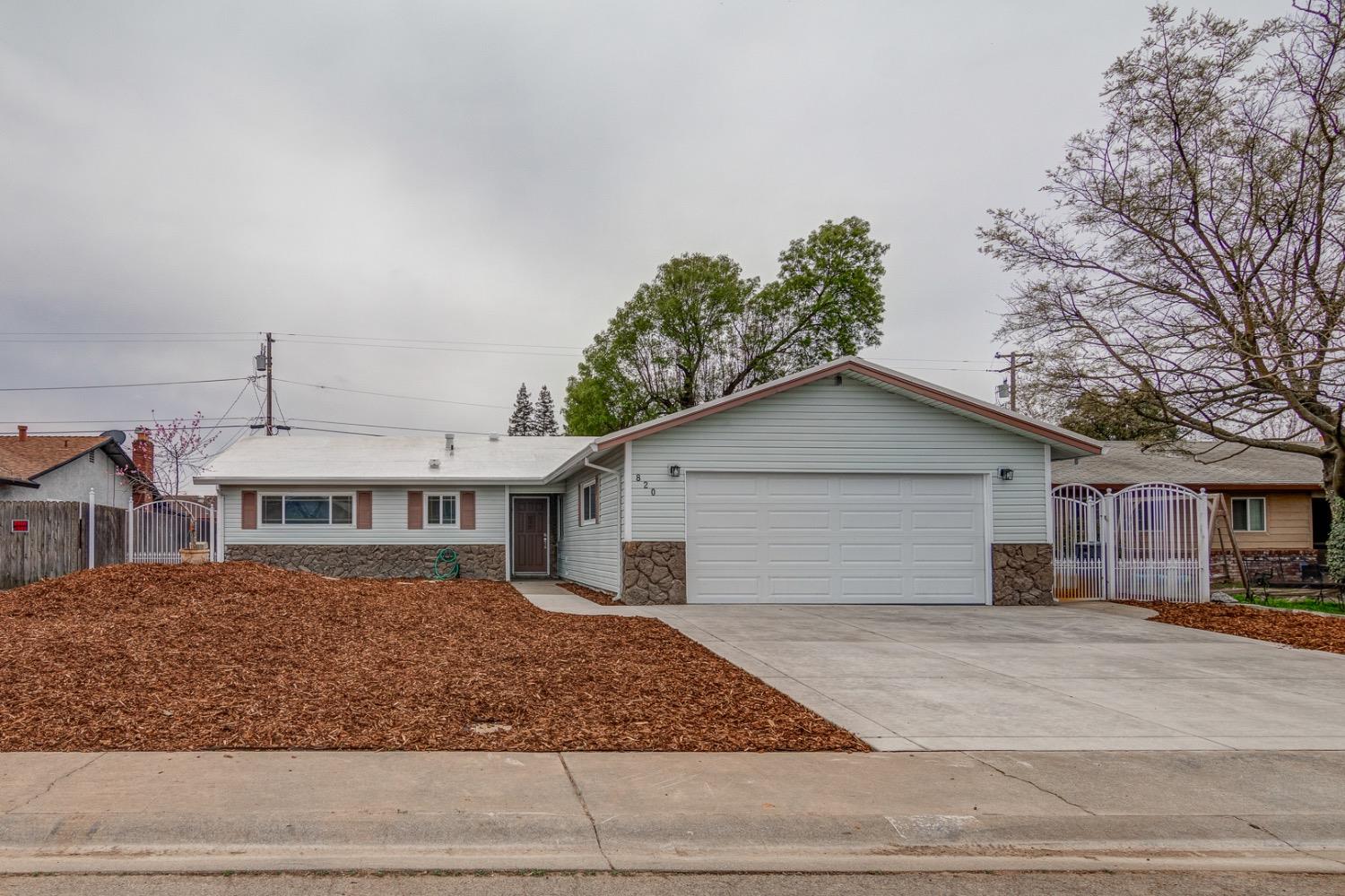 Photo of 820 Toddwick Ave in Marysville, CA