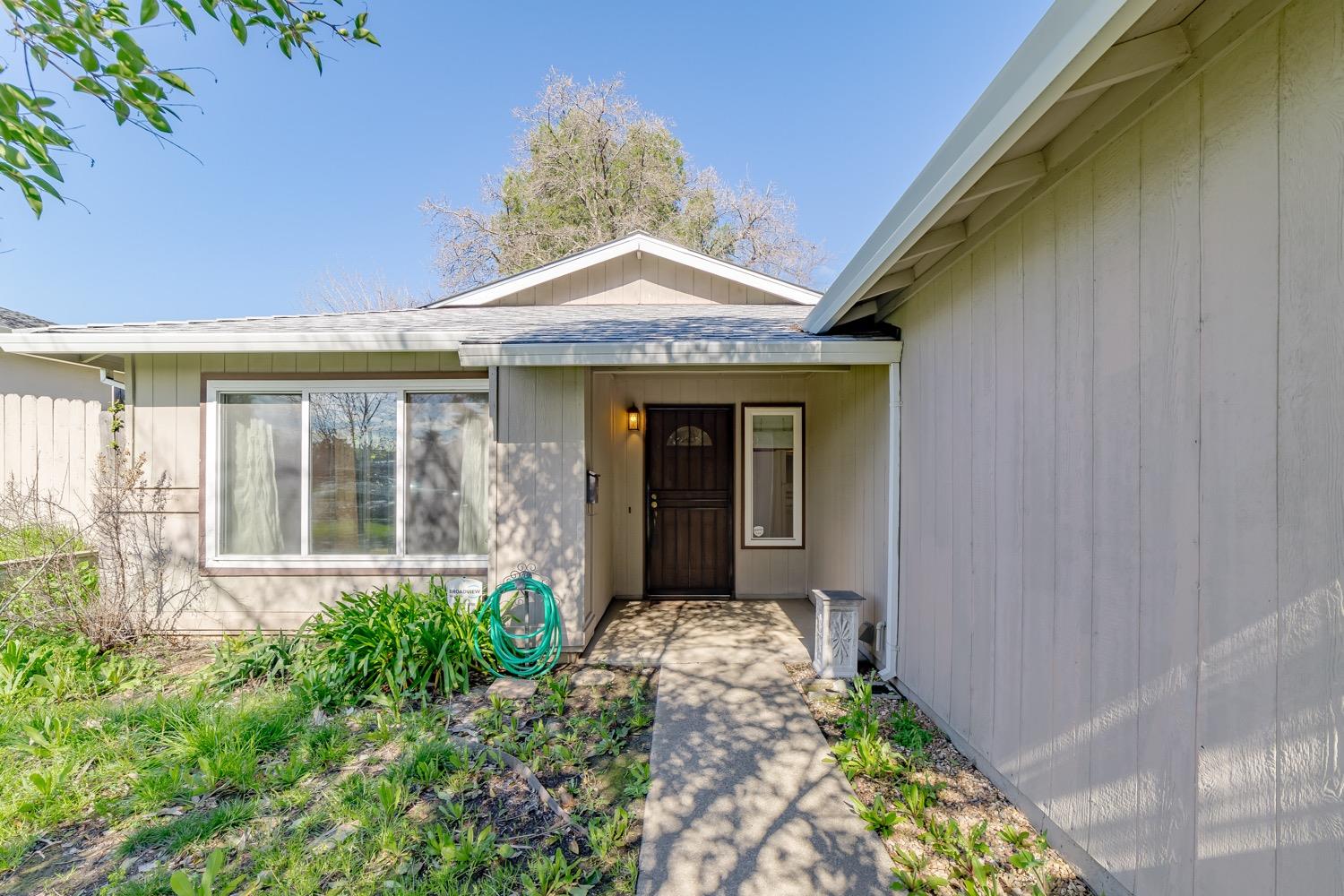 Detail Gallery Image 1 of 1 For 5439 Andrea Blvd, Sacramento,  CA 95842 - 3 Beds | 2 Baths