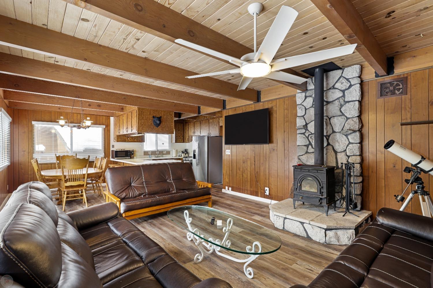 Detail Gallery Image 16 of 49 For 29995 State Highway 108, Long Barn,  CA 95335 - 3 Beds | 2 Baths
