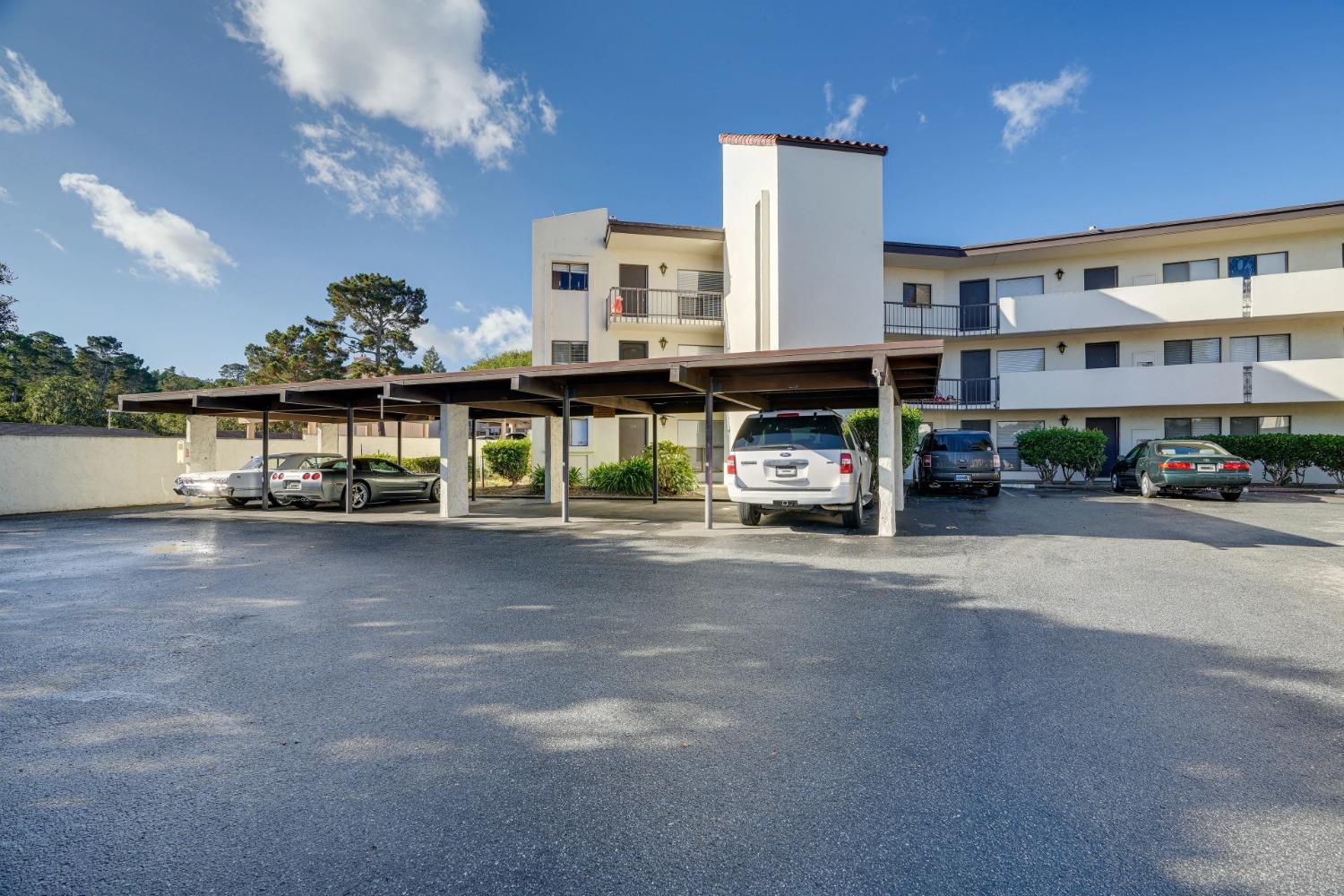Detail Gallery Image 17 of 17 For 500 Glenwood Circle #220,  Monterey,  CA 93940 - 2 Beds | 1 Baths