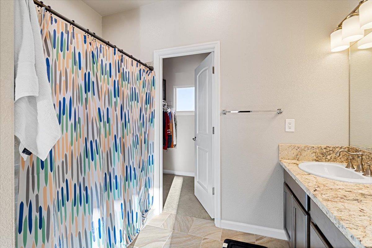 Detail Gallery Image 16 of 29 For 5550 E Hanover Ct, Linda,  CA 95901 - 3 Beds | 2/1 Baths
