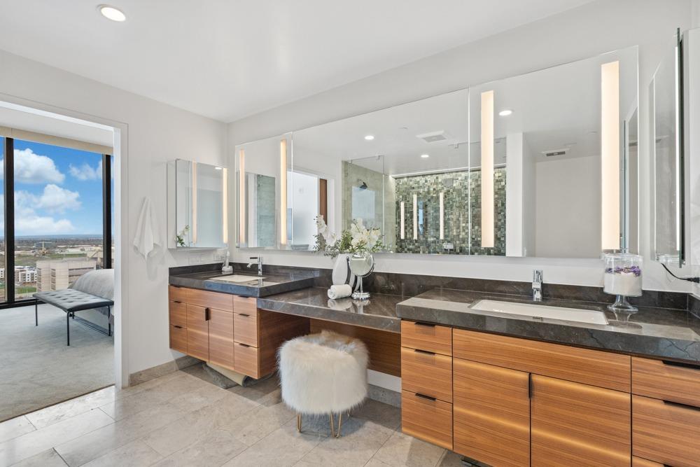 Detail Gallery Image 58 of 99 For 500 J St #1806,  Sacramento,  CA 95814 - 2 Beds | 2/1 Baths