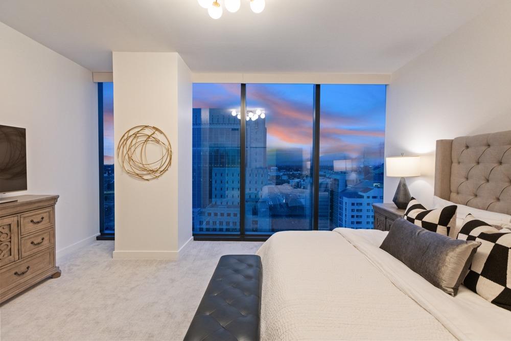 Detail Gallery Image 9 of 99 For 500 J St #1806,  Sacramento,  CA 95814 - 2 Beds | 2/1 Baths