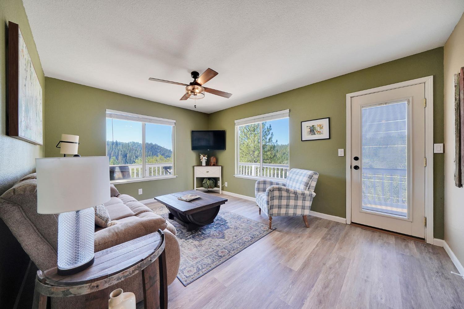 Detail Gallery Image 9 of 67 For 17111 Rancho Canyon Rd, Sutter Creek,  CA 95685 - 3 Beds | 2/2 Baths