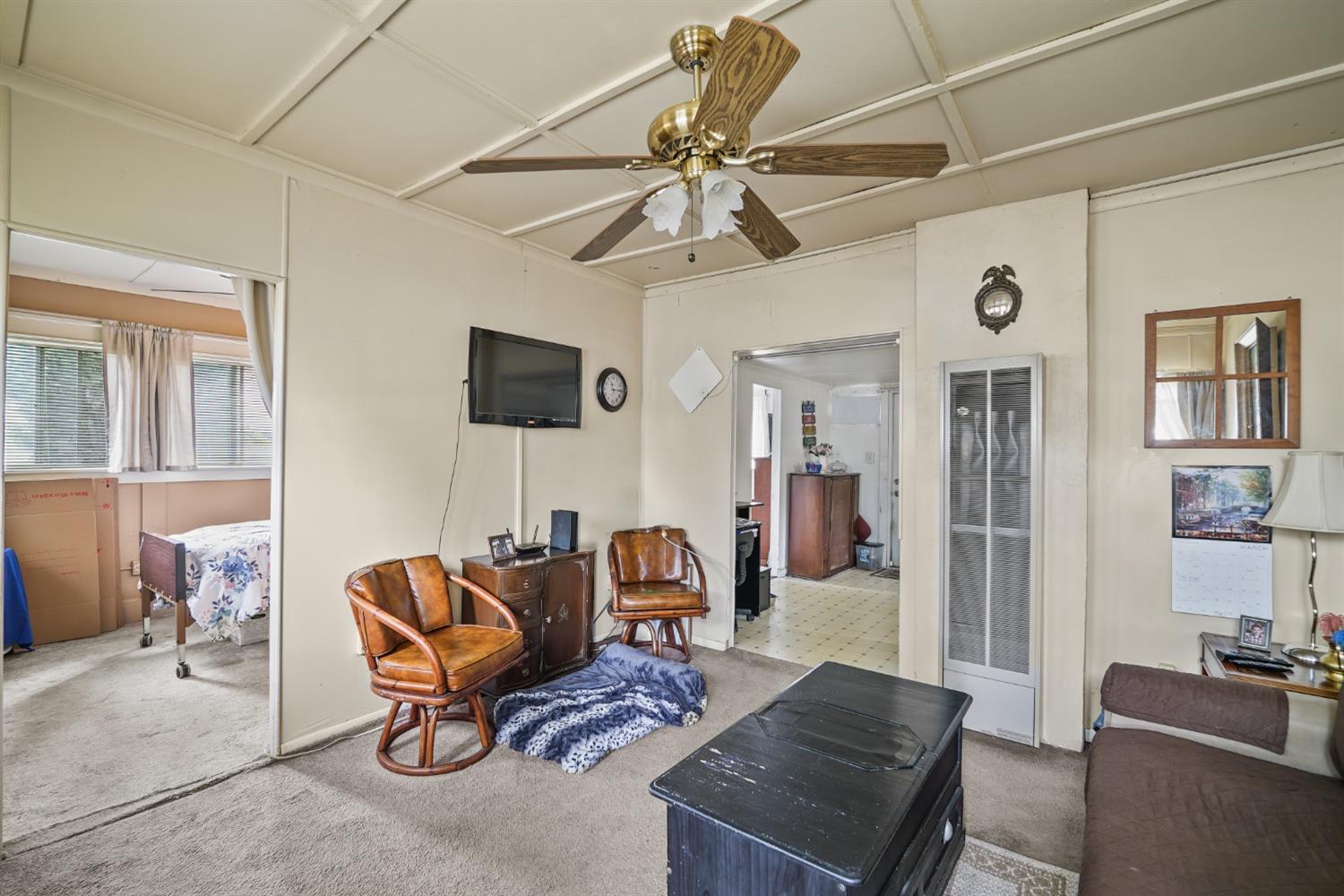 Detail Gallery Image 7 of 31 For 142 Oregon St, Ripon,  CA 95366 - 3 Beds | 1 Baths