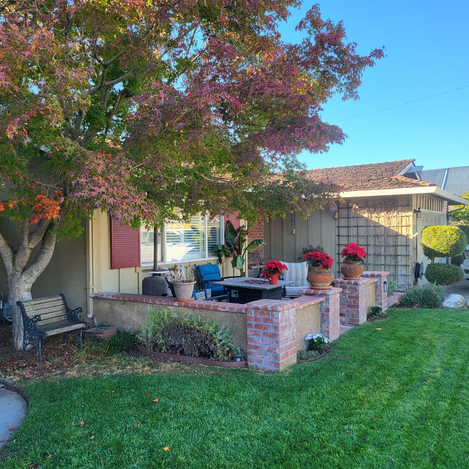 Photo of 4133 Ross Park Dr in San Jose, CA