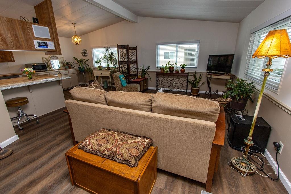 Detail Gallery Image 14 of 54 For 19667 American Ave 2, Hilmar,  CA 95324 - 2 Beds | 2 Baths