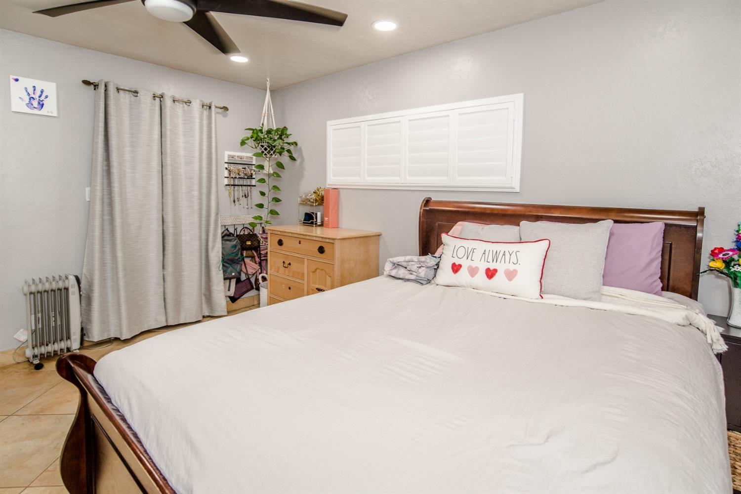 Detail Gallery Image 35 of 79 For 19293 Hillcrest Dr, Woodland,  CA 95695 - 3 Beds | 2/1 Baths