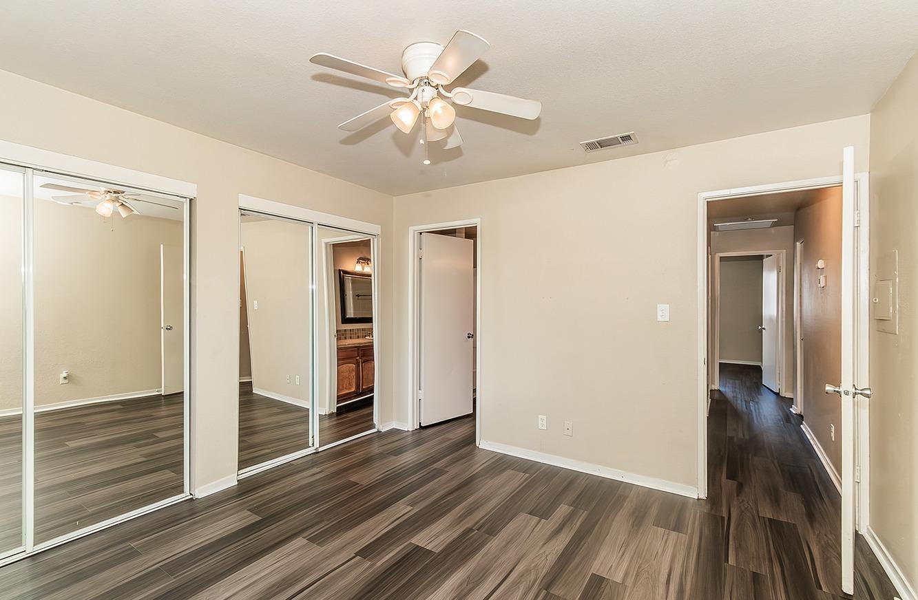 Detail Gallery Image 10 of 33 For 7675 N First St #202,  Fresno,  CA 93720 - 2 Beds | 2 Baths