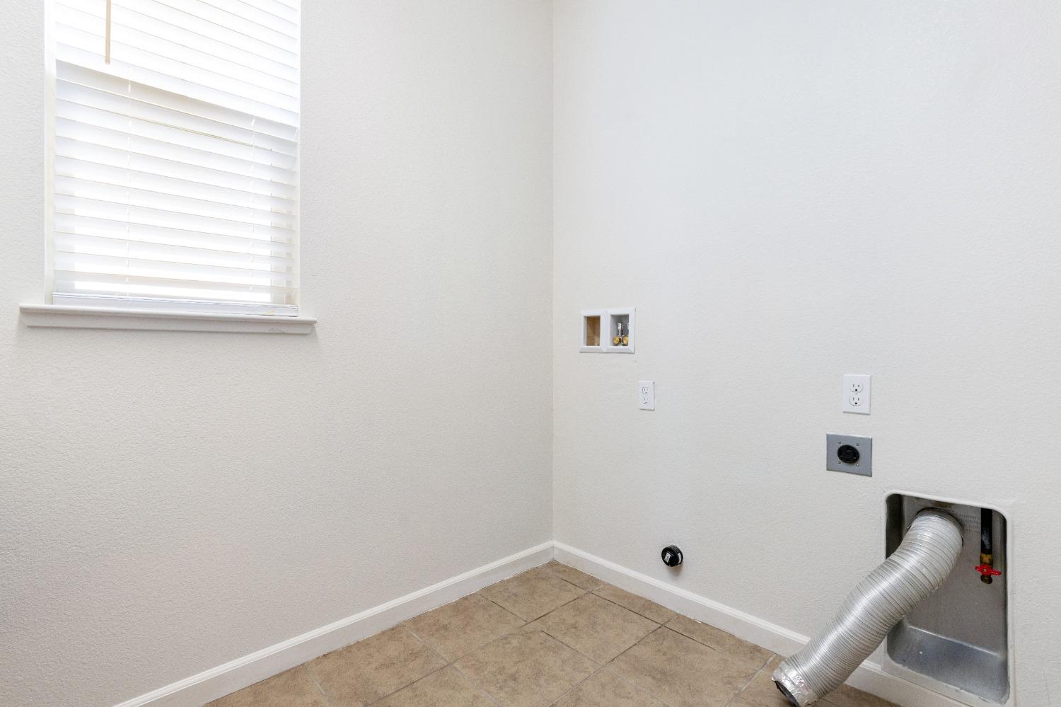 Coachford Way, Antioch, California image 22