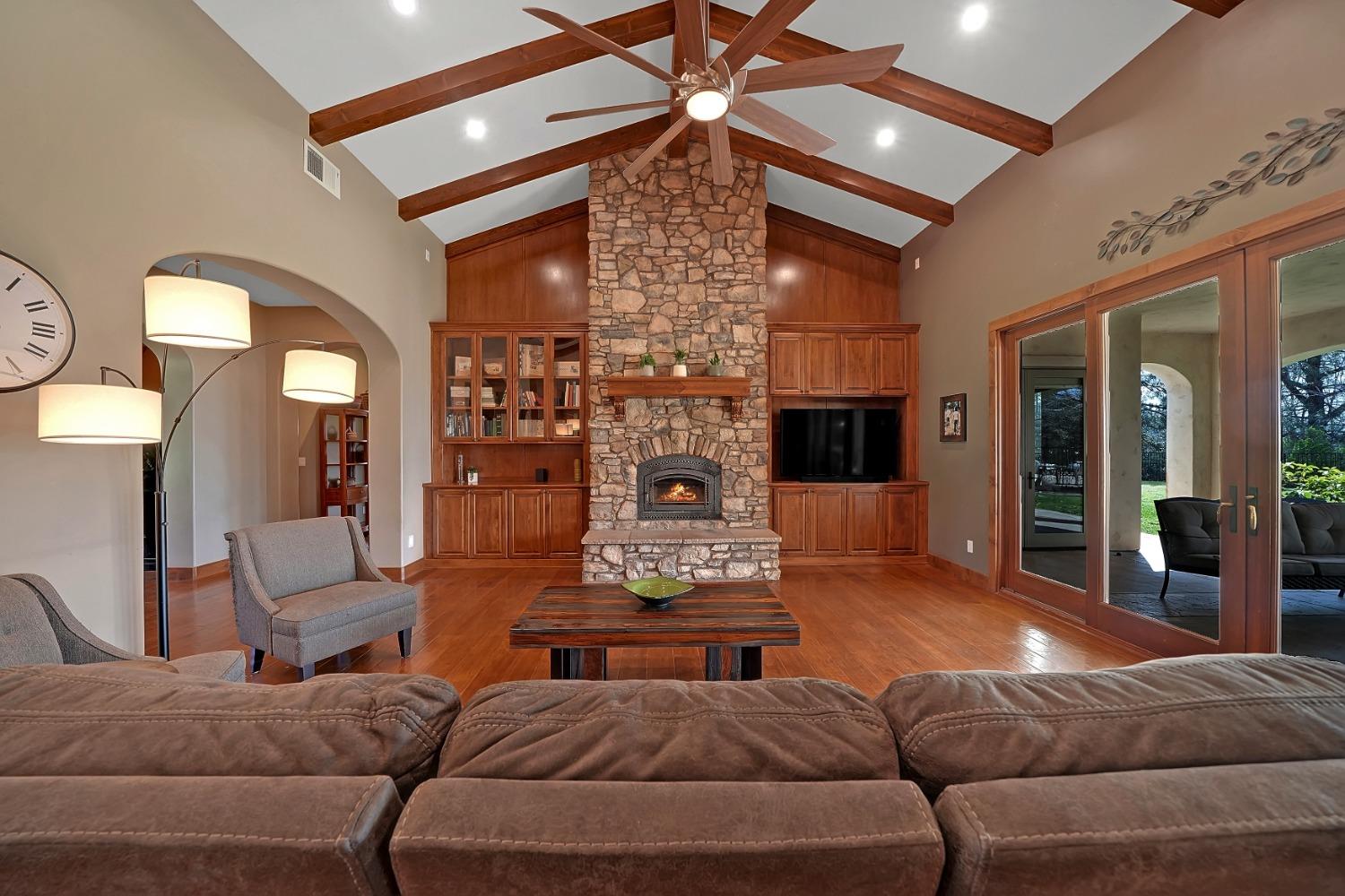 Detail Gallery Image 24 of 93 For 5555 Red Valley Rd, Ione,  CA 95640 - 4 Beds | 3/1 Baths