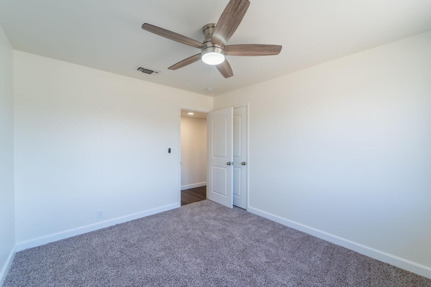 Detail Gallery Image 16 of 28 For 3812 Delano Ave, Stockton,  CA 95204 - 3 Beds | 2 Baths