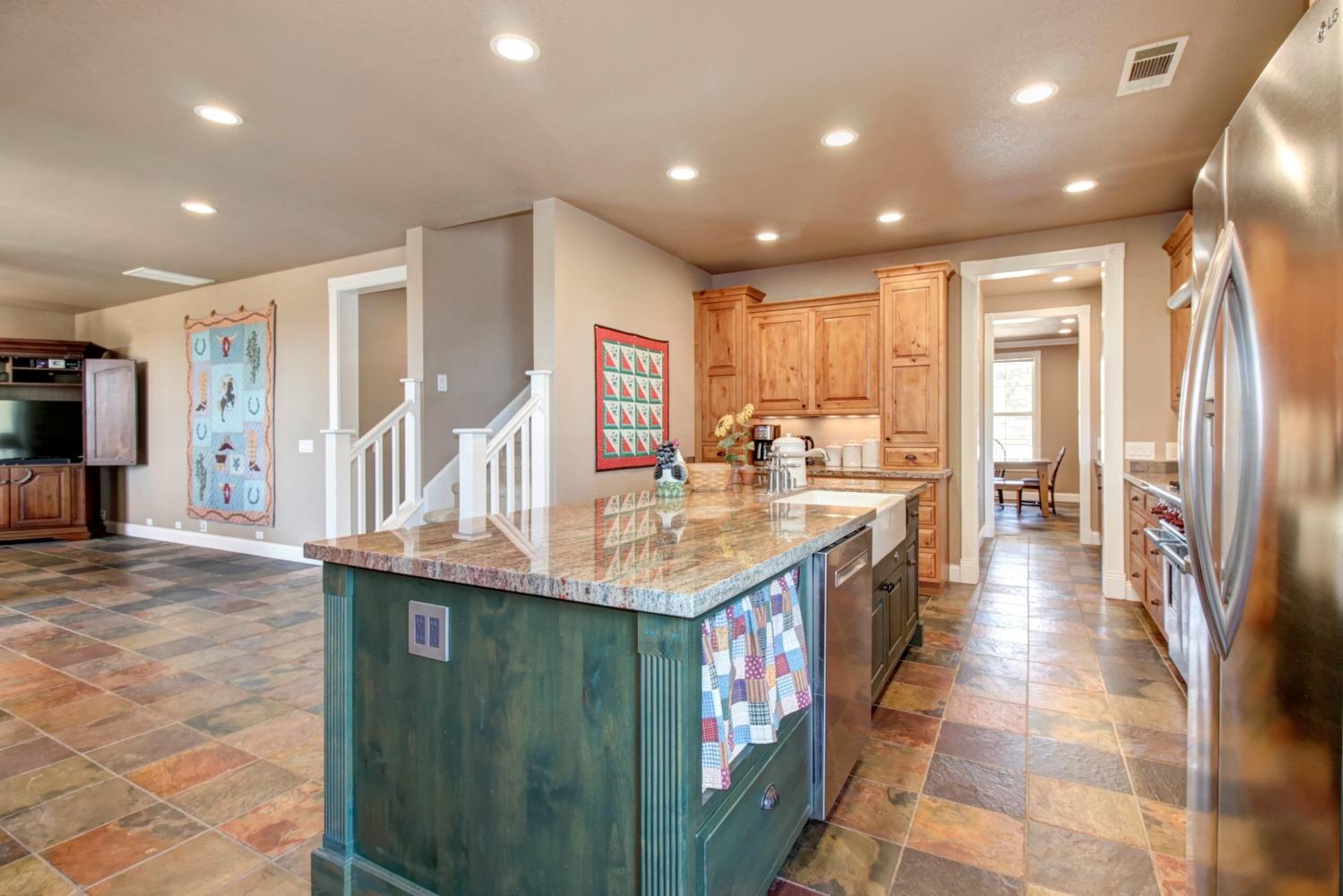 Detail Gallery Image 16 of 69 For 14711 Muller Rd, Plymouth,  CA 95669 - 3 Beds | 2/1 Baths