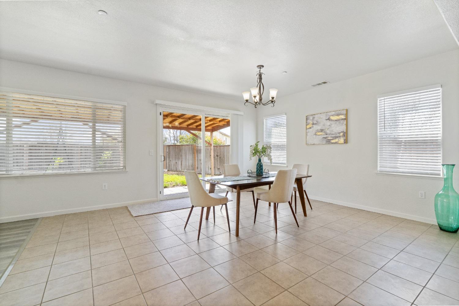 Coachford Way, Antioch, California image 15