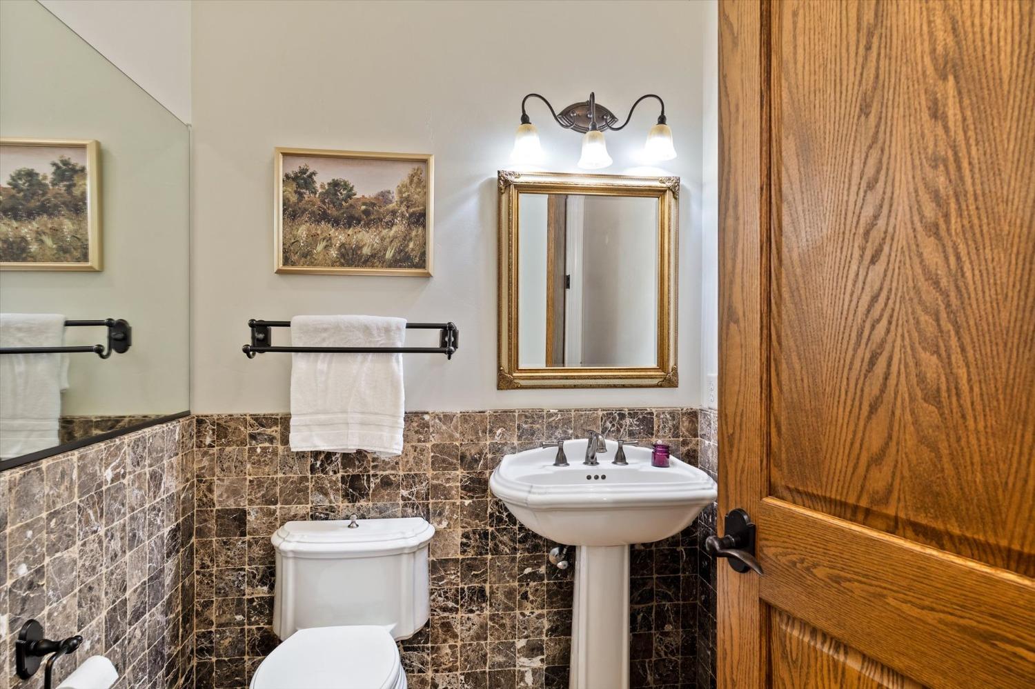 Detail Gallery Image 15 of 68 For 1826 Pasatiempo Dr, Durham,  CA 95938 - 4 Beds | 4/1 Baths