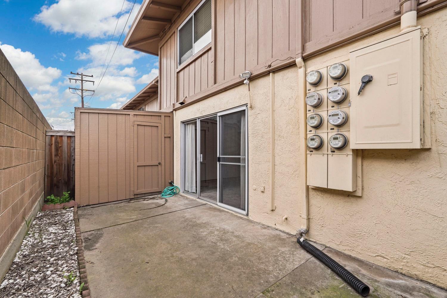 Detail Gallery Image 35 of 43 For 1077 Rivara Rd #215,  Stockton,  CA 95207 - 2 Beds | 1/1 Baths
