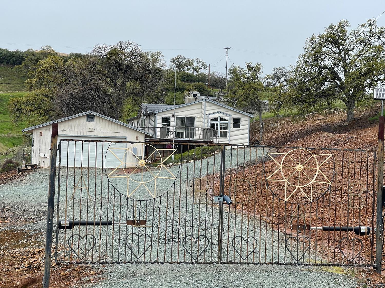 Veredita Street, La Grange, California image 6