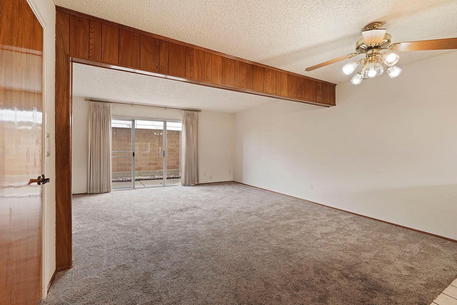 Detail Gallery Image 10 of 43 For 1077 Rivara Rd #215,  Stockton,  CA 95207 - 2 Beds | 1/1 Baths