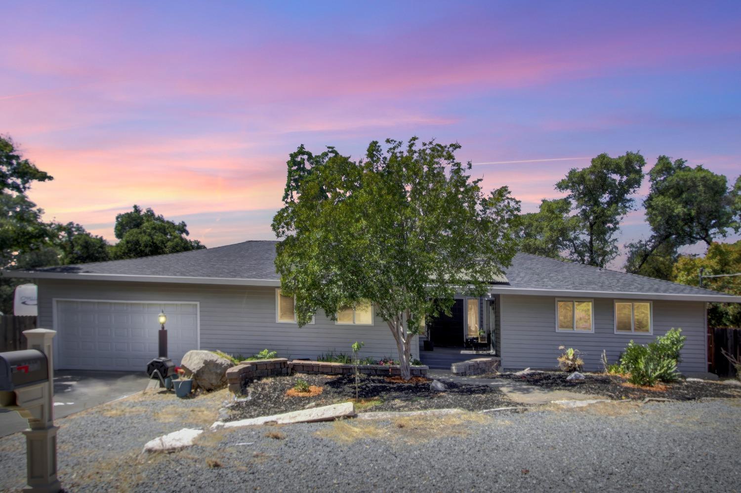 Photo of 4010 Creek View Ct in Rocklin, CA