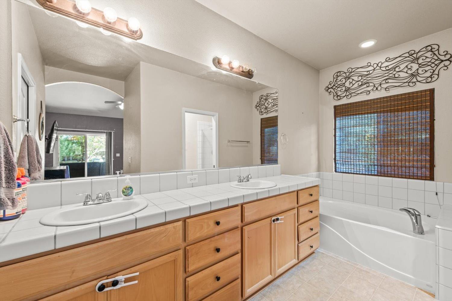 Detail Gallery Image 24 of 37 For 1705 Bandon Ct, Oakdale,  CA 95361 - 4 Beds | 2 Baths