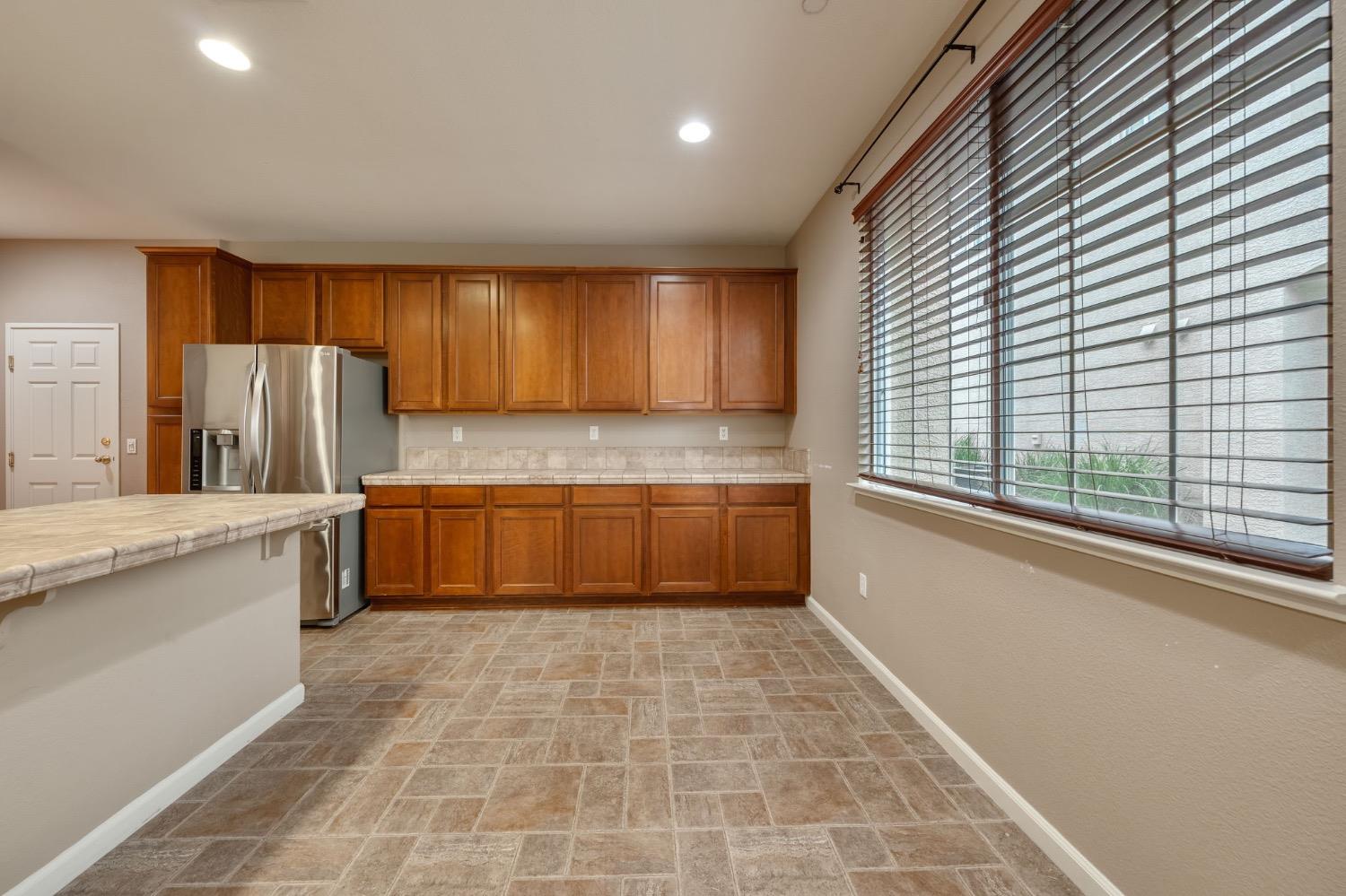 Detail Gallery Image 11 of 43 For 7515 Sheldon Rd #31101,  Elk Grove,  CA 95758 - 3 Beds | 2/1 Baths