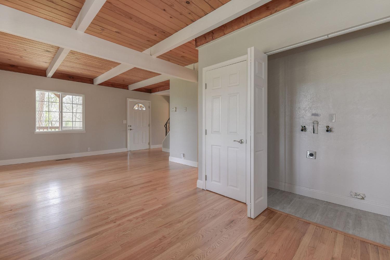 Detail Gallery Image 23 of 39 For 23414 Highway 26, West Point,  CA 95255 - 4 Beds | 2 Baths