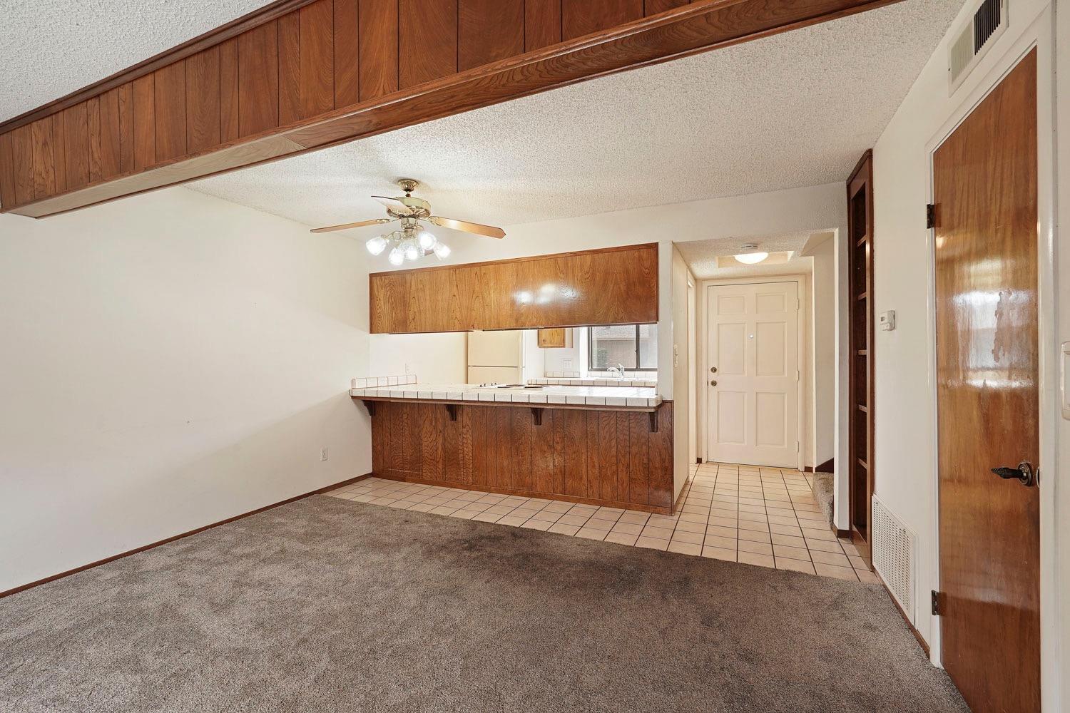 Detail Gallery Image 14 of 43 For 1077 Rivara Rd #215,  Stockton,  CA 95207 - 2 Beds | 1/1 Baths