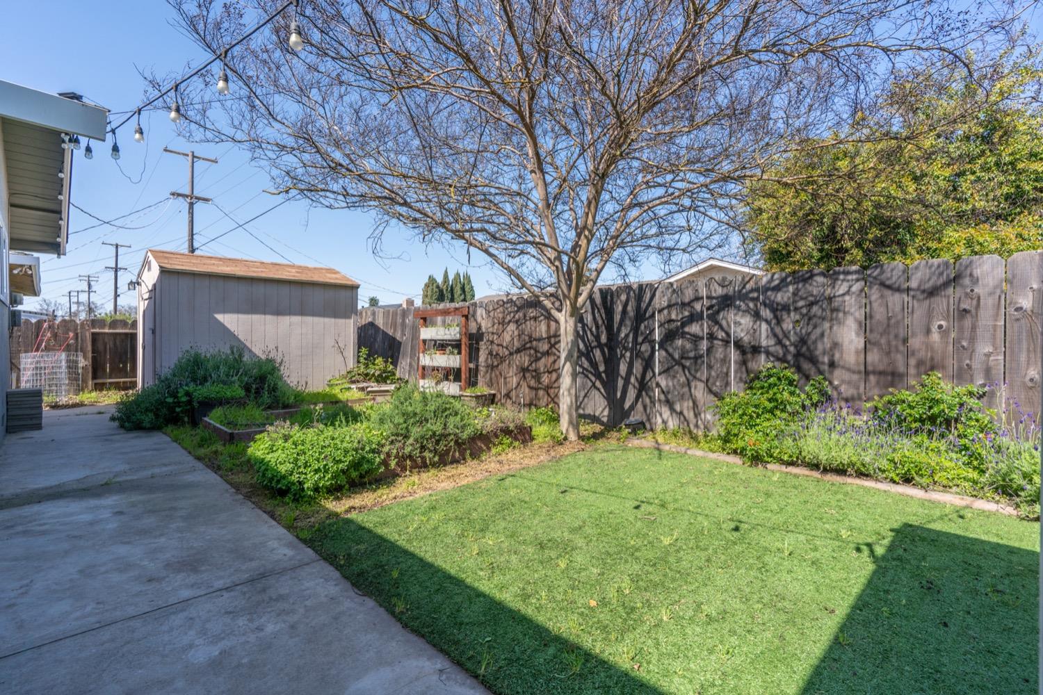 Detail Gallery Image 29 of 34 For 2345 Mission St, Turlock,  CA 95380 - 3 Beds | 2 Baths