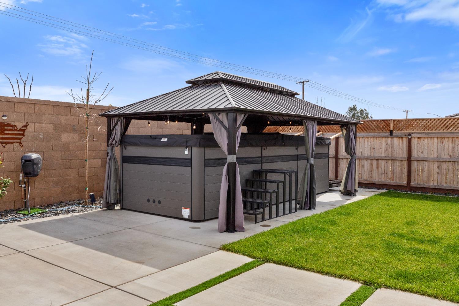 Detail Gallery Image 35 of 43 For 2614 Lepin Ln, Turlock,  CA 95382 - 4 Beds | 2/1 Baths