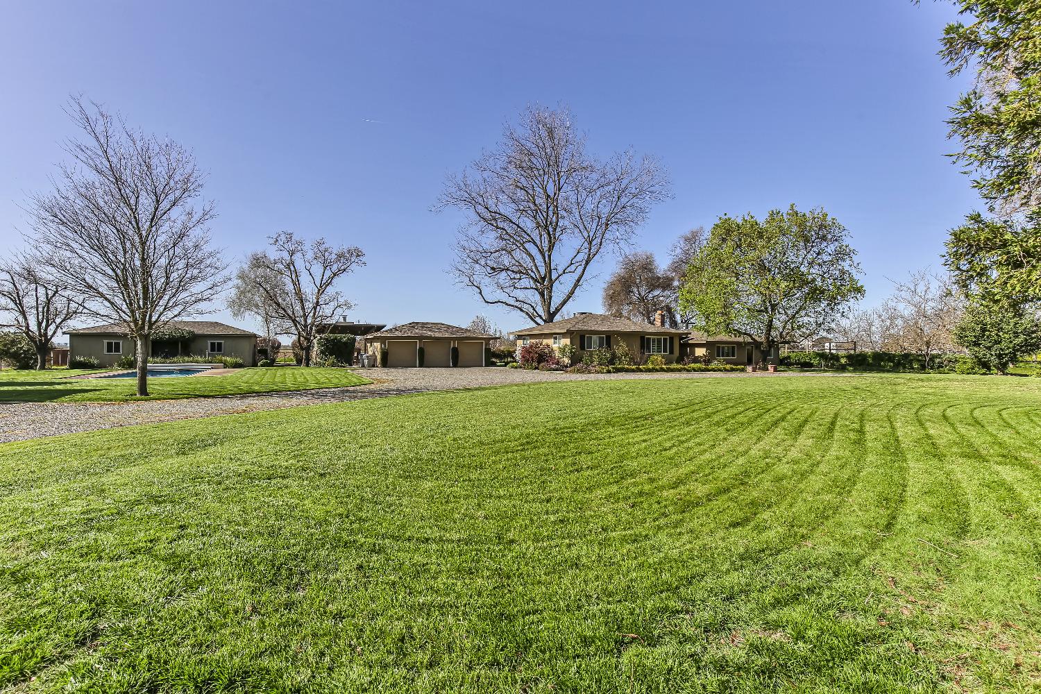 Photo of 15670 County Rd 117 in West Sacramento, CA