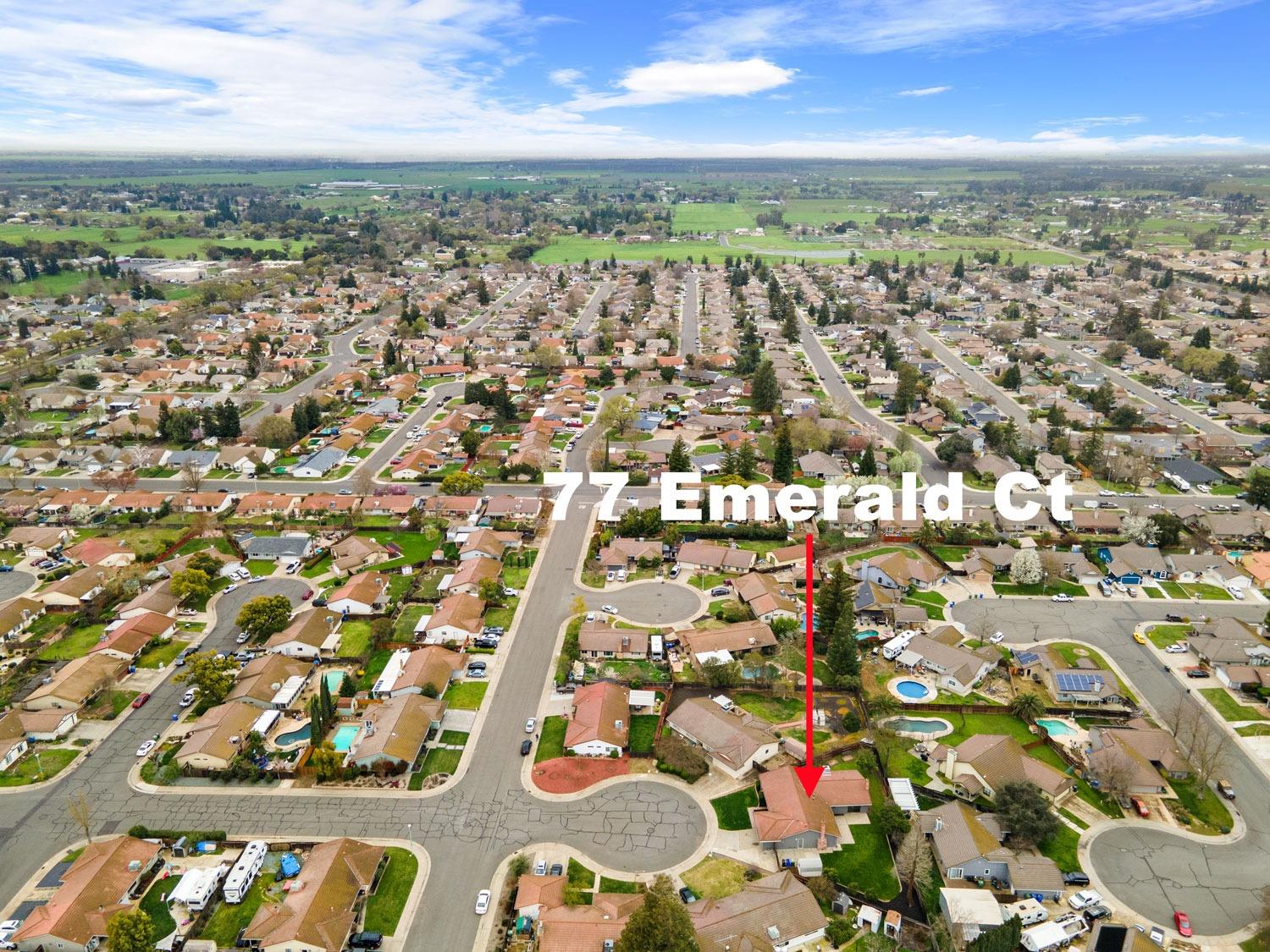 77 Emerald Court, Galt, CA 95632
