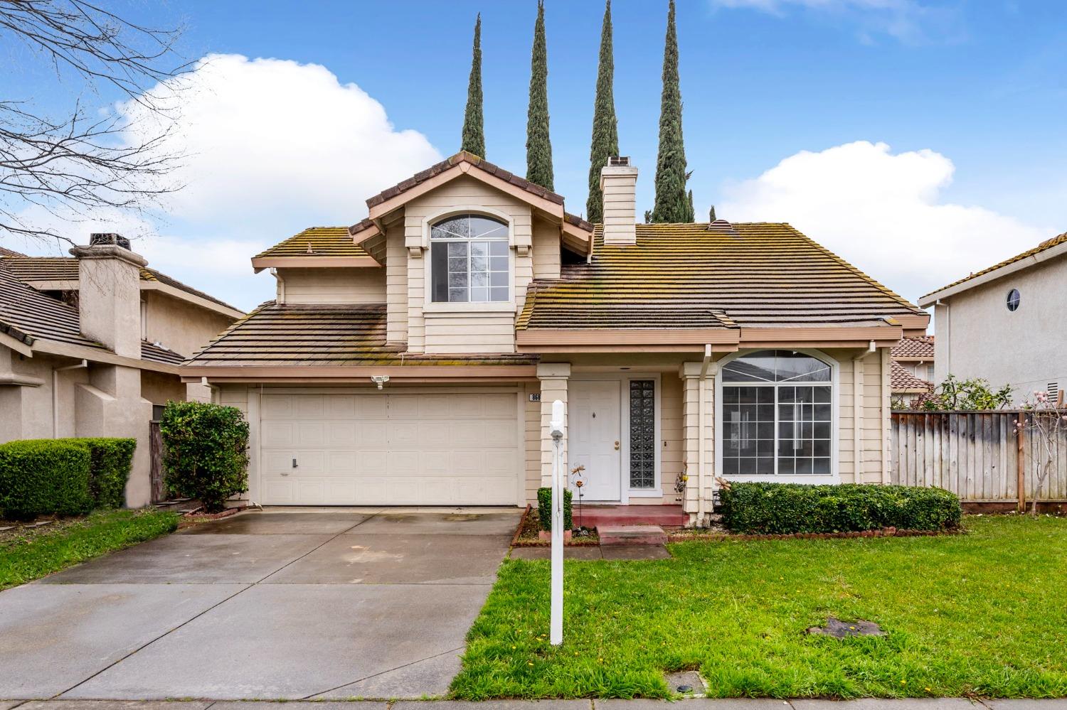Photo of 868 Williams St in Tracy, CA