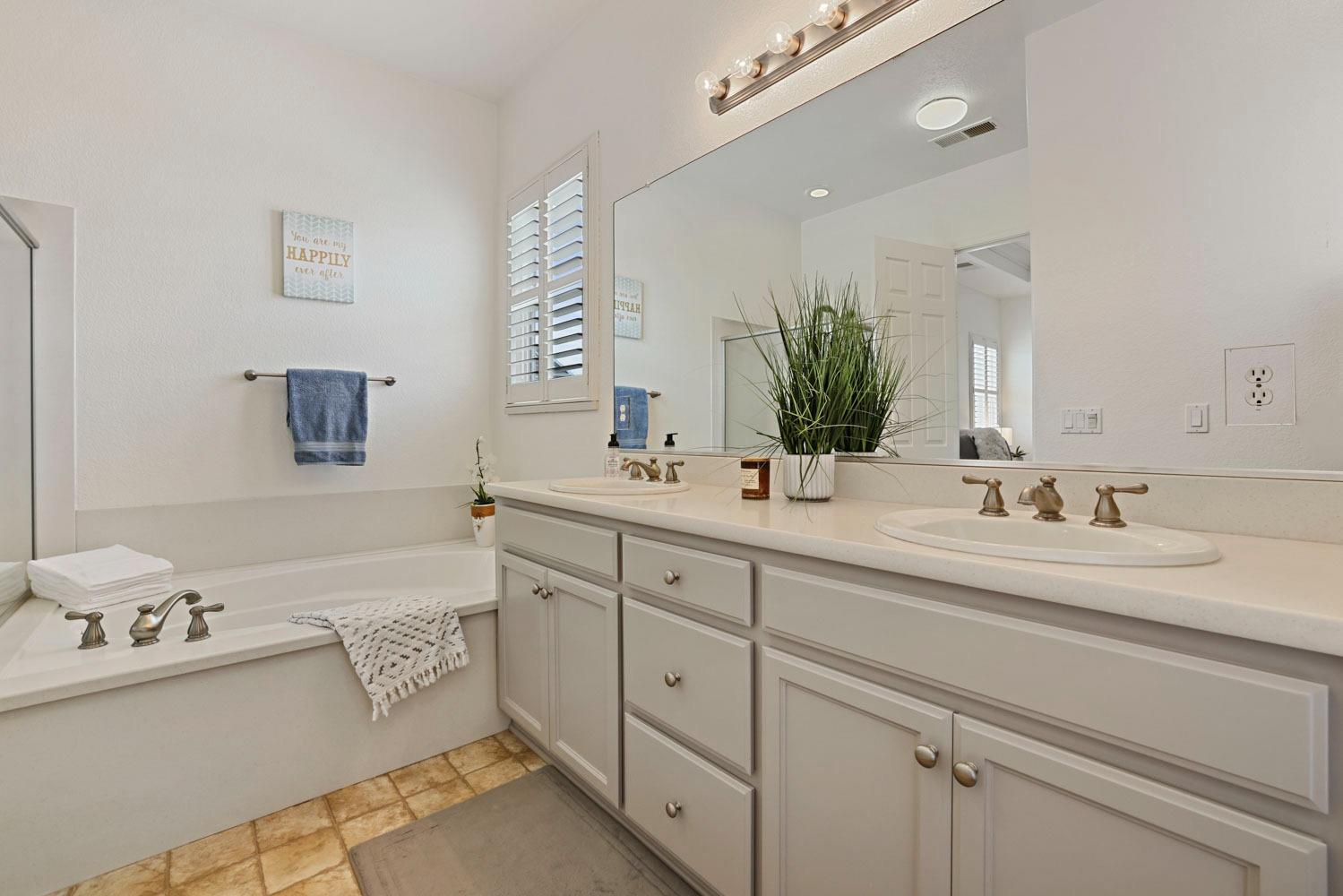 Detail Gallery Image 26 of 47 For 377 Travertine Dr, Ripon,  CA 95366 - 4 Beds | 2/1 Baths