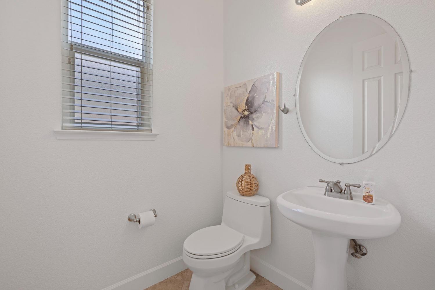 Detail Gallery Image 35 of 47 For 377 Travertine Dr, Ripon,  CA 95366 - 4 Beds | 2/1 Baths