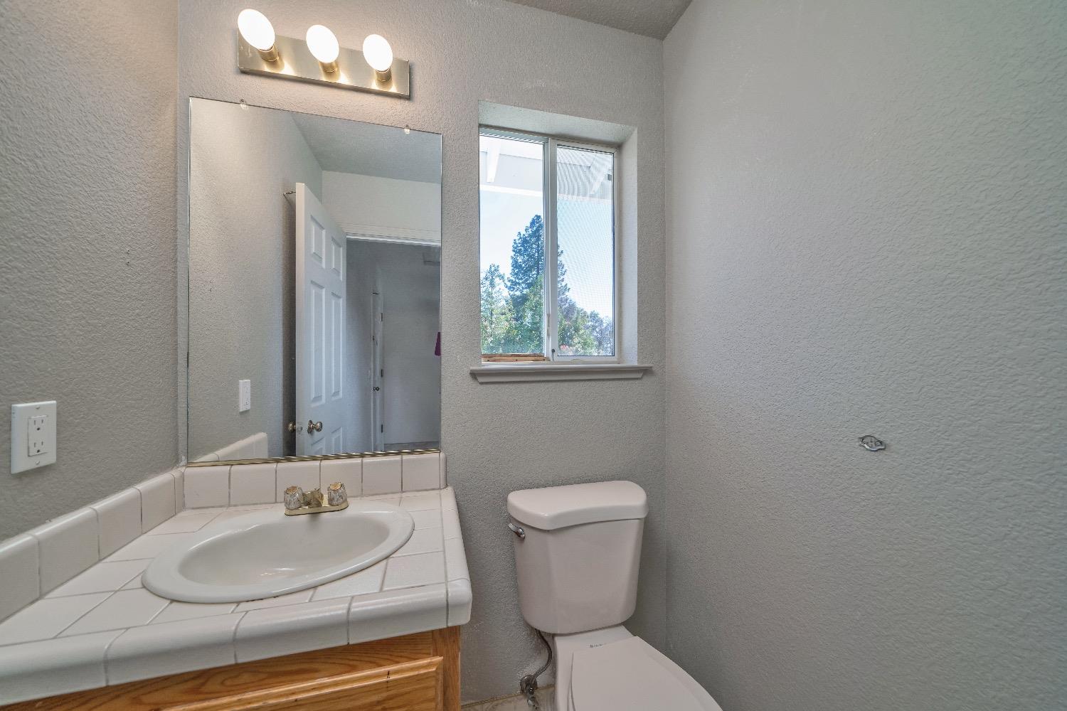 Detail Gallery Image 26 of 58 For 6484 Crystal Blvd, El Dorado,  CA 95623 - 3 Beds | 2/1 Baths