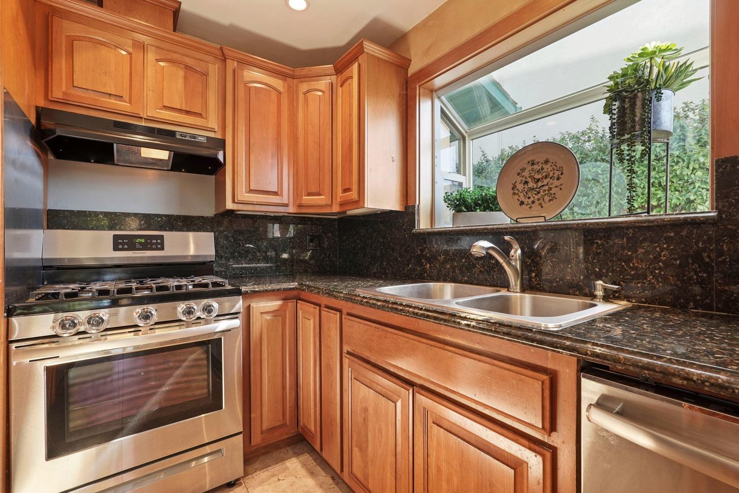 Jackson Place, Antioch, California image 10