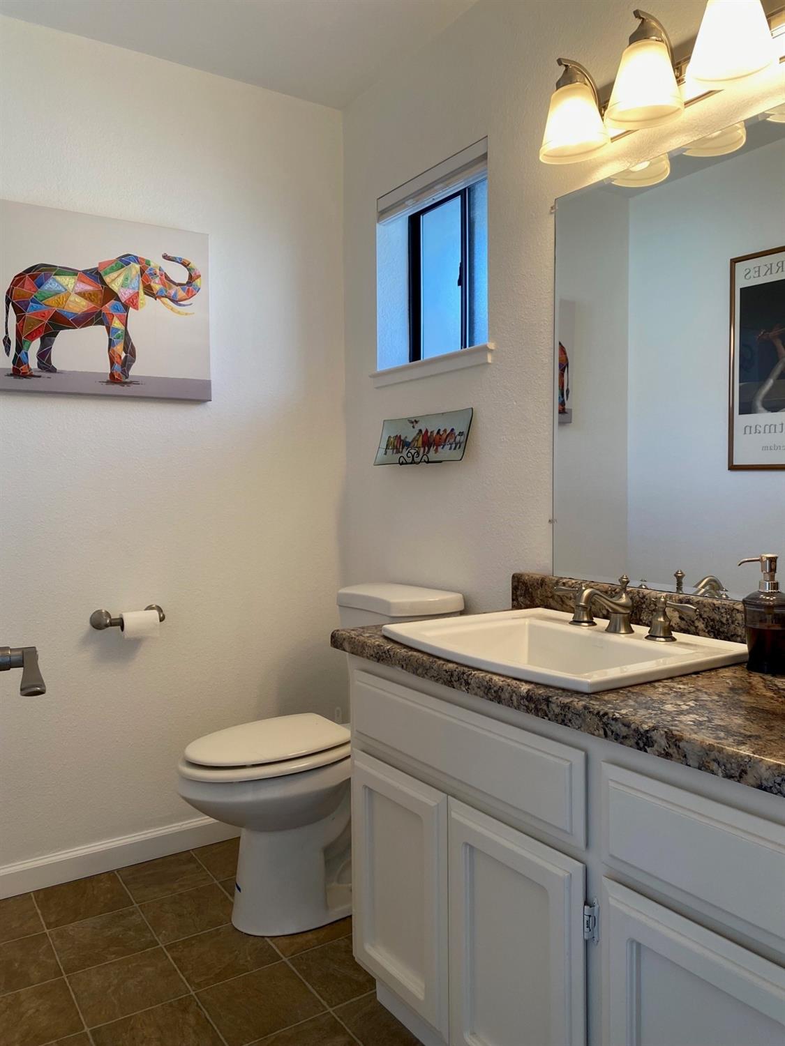 Detail Gallery Image 11 of 56 For 915 Saint Andrews, Valley Springs,  CA 95252 - 2 Beds | 1/1 Baths