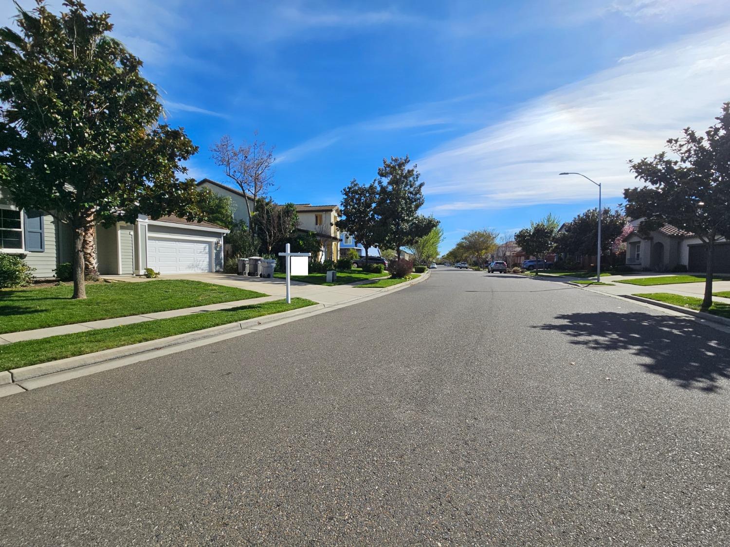 Coranado Street, West Sacramento, California image 5