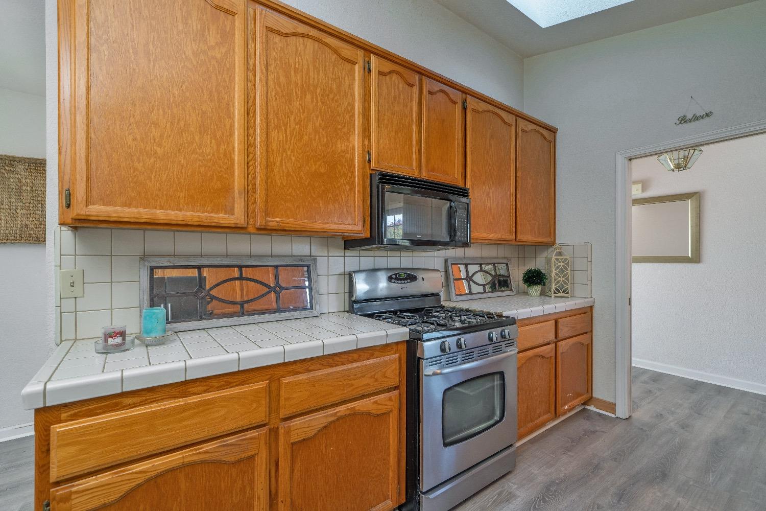 Detail Gallery Image 9 of 58 For 6484 Crystal Blvd, El Dorado,  CA 95623 - 3 Beds | 2/1 Baths